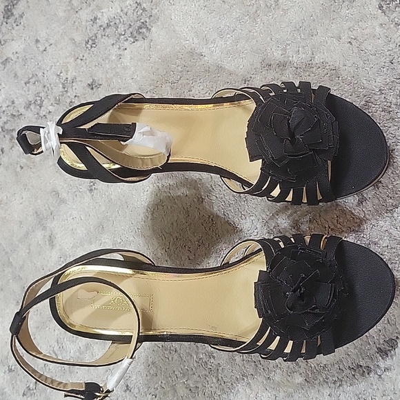 Black Wedge Sandals - Picture 5 of 5